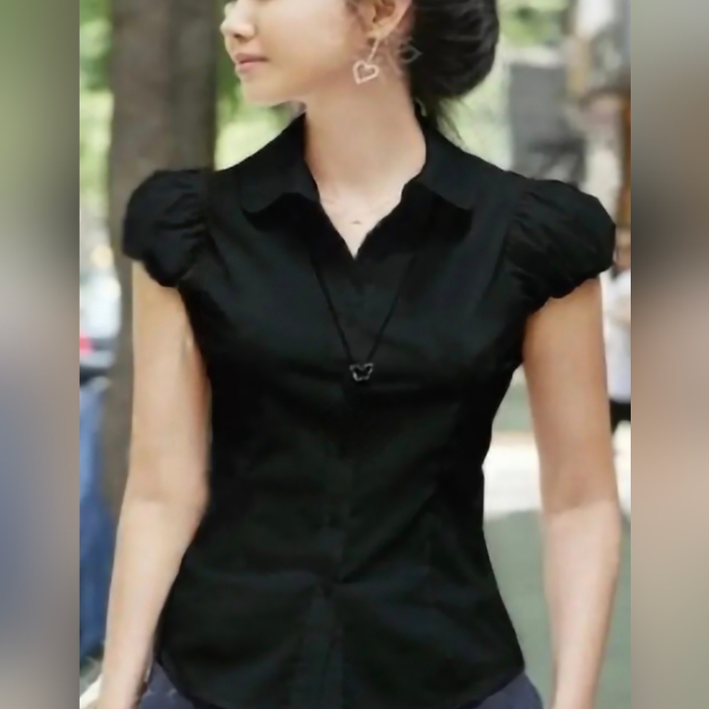 CUTE black, cap-sleeve, button-up blouse